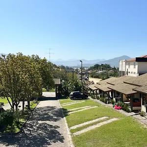 https://encantos-do-rosa.santa-catarina-brasil.com